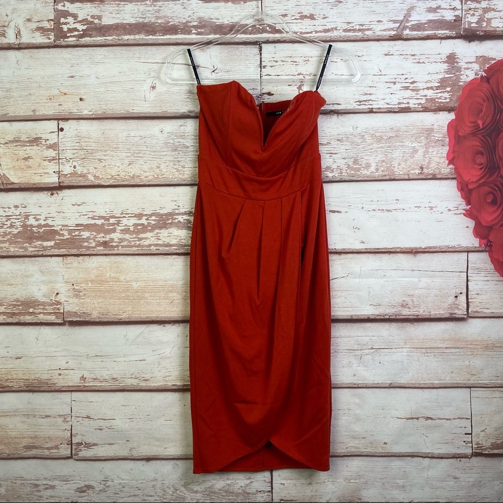 Tfnc burnt orange strapless dress